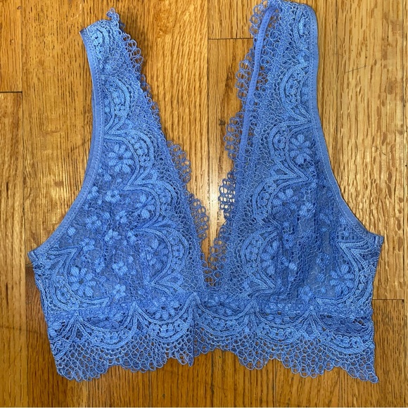 VICTORIA’S SECRET - Bundle of 2 - Lace Bralettes / Bras - Periwinkle & Emerald S - Picture 4 of 11